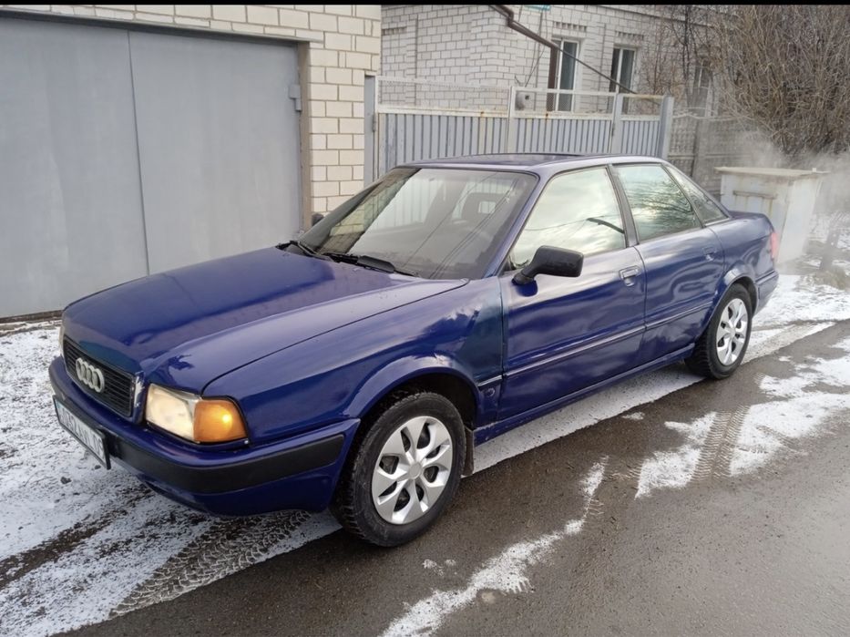 Продаётся Audi 80b4