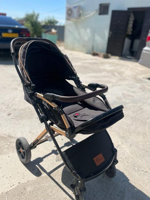 Коляска в хорошем состоянии