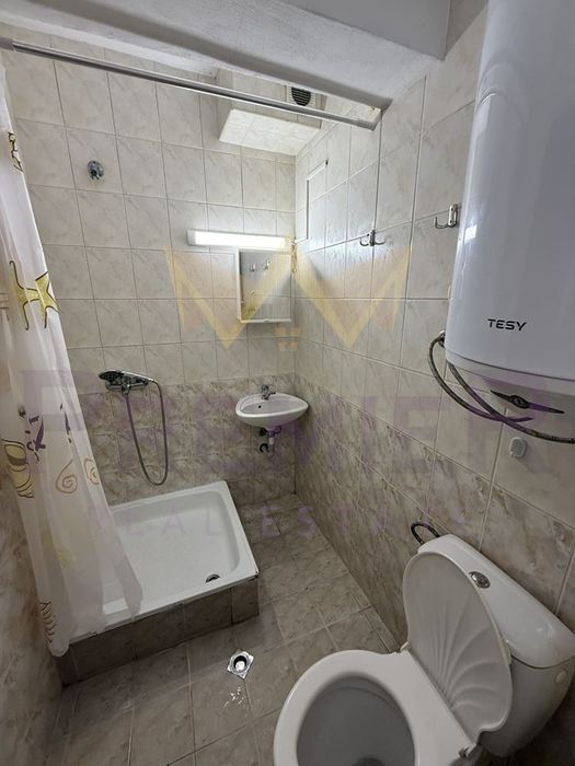 Дава се под наем Двустаен апартамент в Варна, Колхозен пазар - 55 кв.м за 368.73 € - Снимка #7