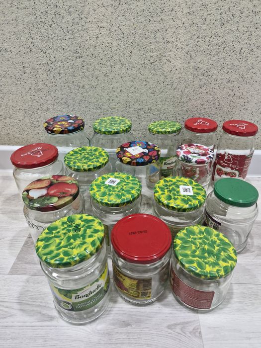 Отдам даром банки