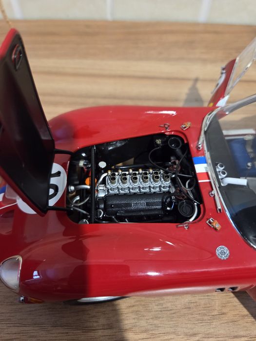 Macheta Ferrari 250 GTO 1:18 Kyosho