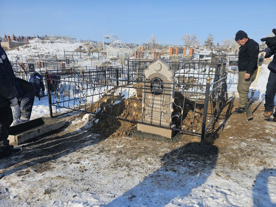 Ескерткіш құлып тас гранит мрамор