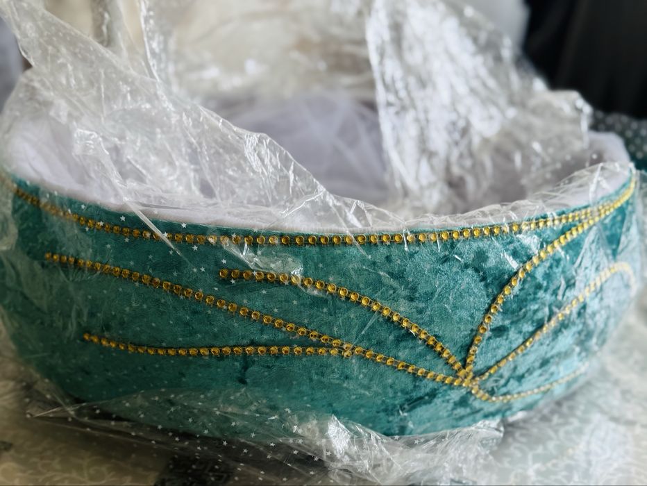 Продам калта, размеры большие