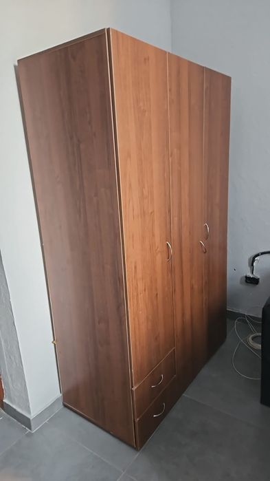 Шкафы Столы продам