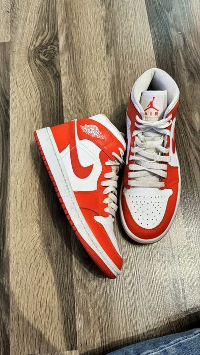 Nike Jordan Air 1 Mid