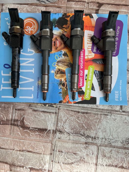 Инжектори дюзи дюза инжектор ОПЕЛ ВИВАРО