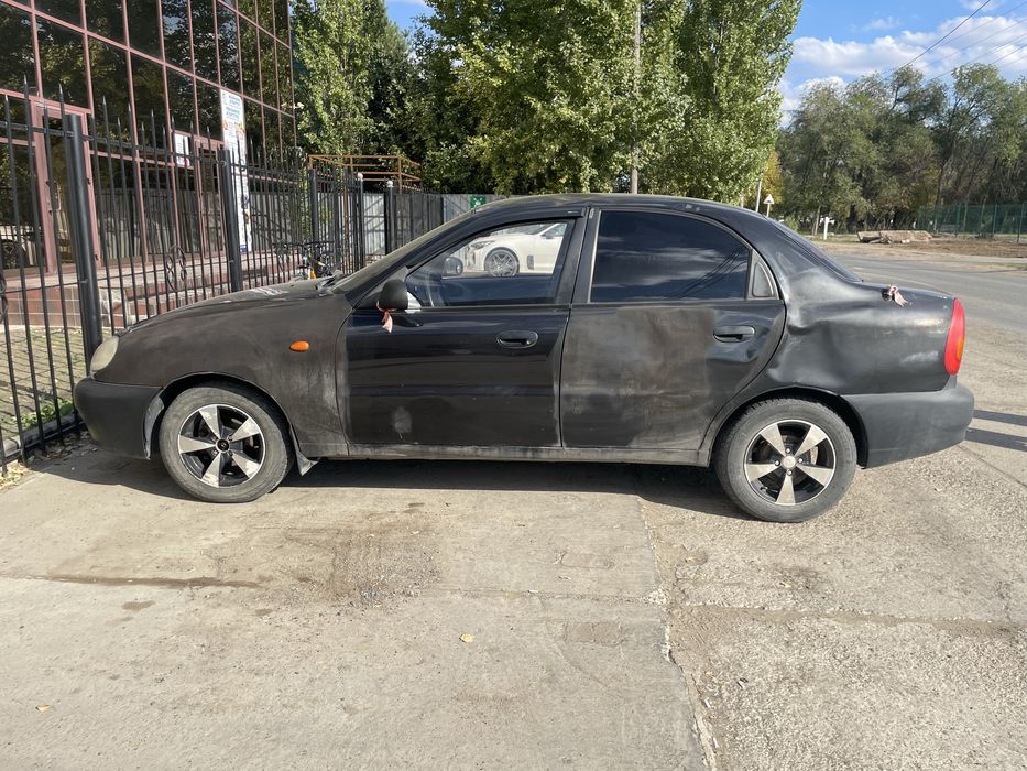 Продам машину Chevrolet Lanos