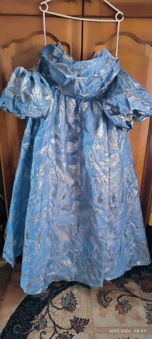 Vând rochie eleganta
