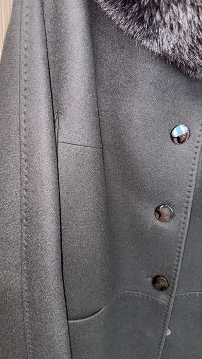 Продам пальто новое кашемир