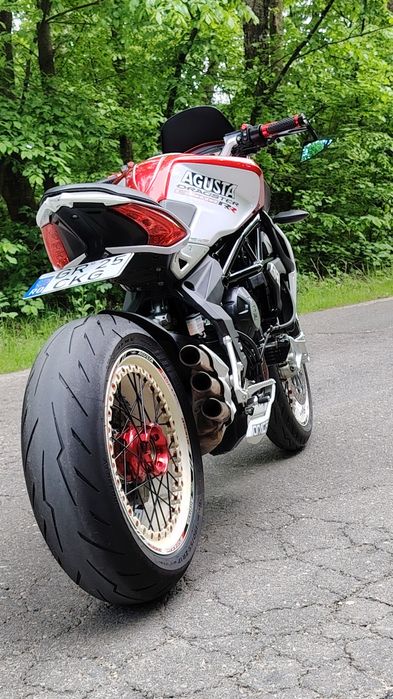 Mv agusta 800 rr dragster CRC