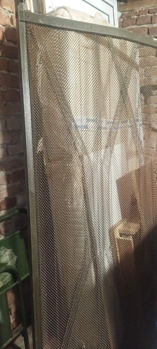 Продавам ретро легла два броя