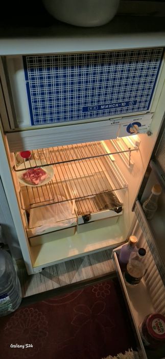 Продам холодильник, работает без шума
