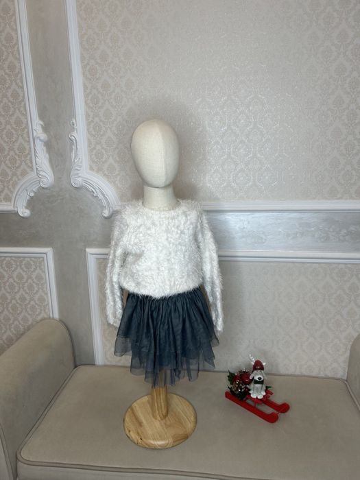 Продам вещи на девочку от 1 до 5 лет