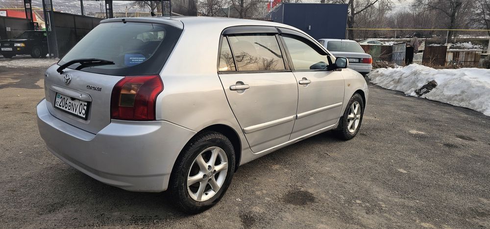 Продам Тойоту Королла