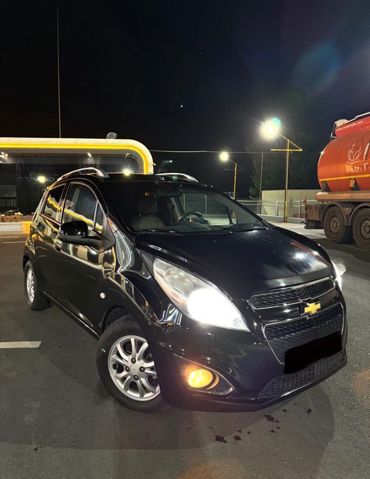 Продам чёрные Spark