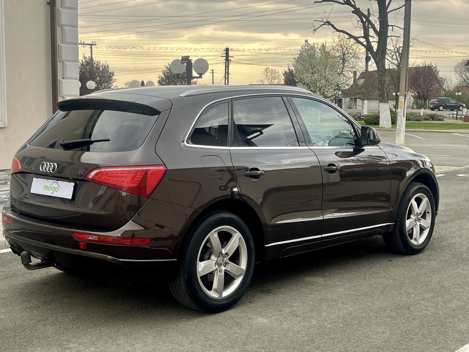 Audi Q5  quattro  an 2011 motor 2.0 diesel EUR 5 automat