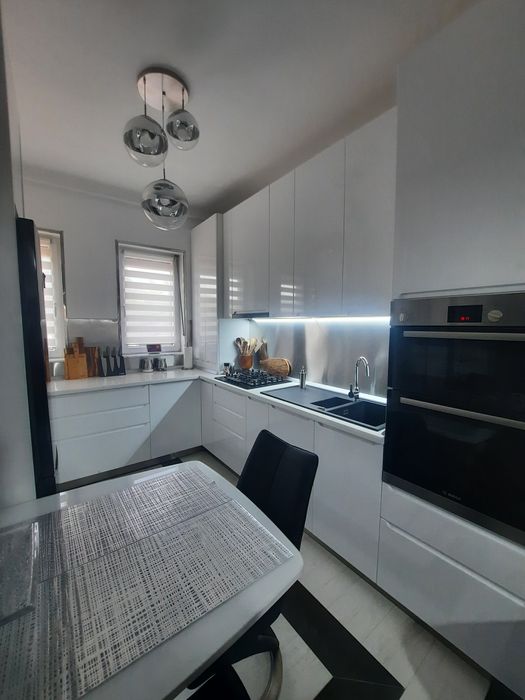 Apartament 2 camere, zona de dealuri, Izvorului