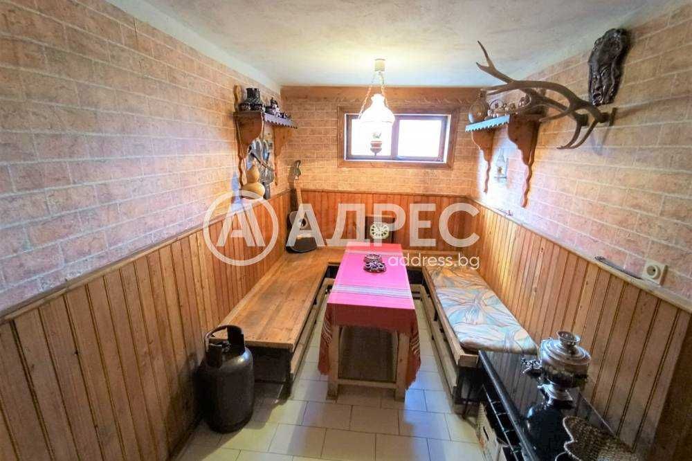 Продава се Многостаен апартамент в Разград, Център - 127 кв.м за 1205 €/кв.м - Снимка #9
