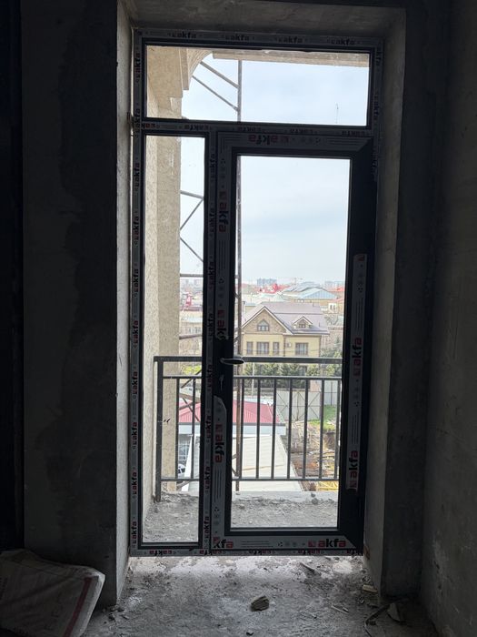 Двери Akfa из алюминя цвет: антразит Б/у