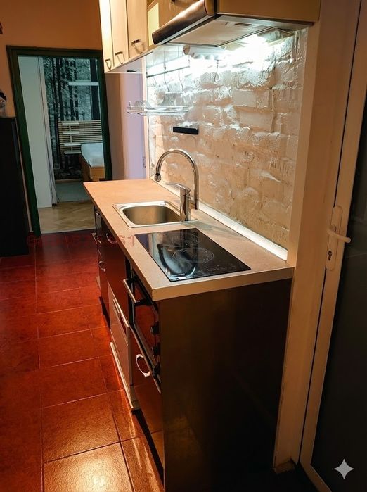 Дава се под наем Тристаен апартамент в София, Изток - 70 кв.м за 717.06 € - Снимка #4