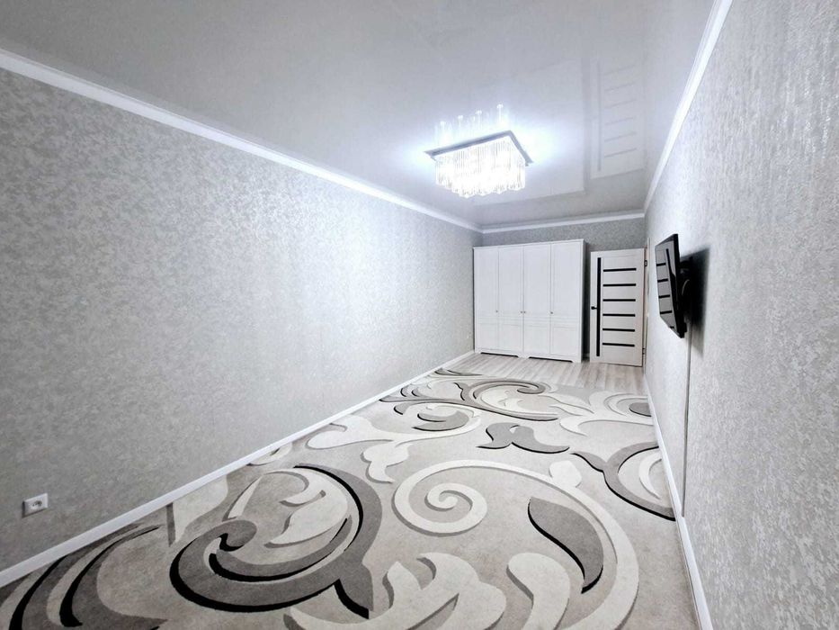 Продажа 2-комнатной квартиры 8 мкрн.