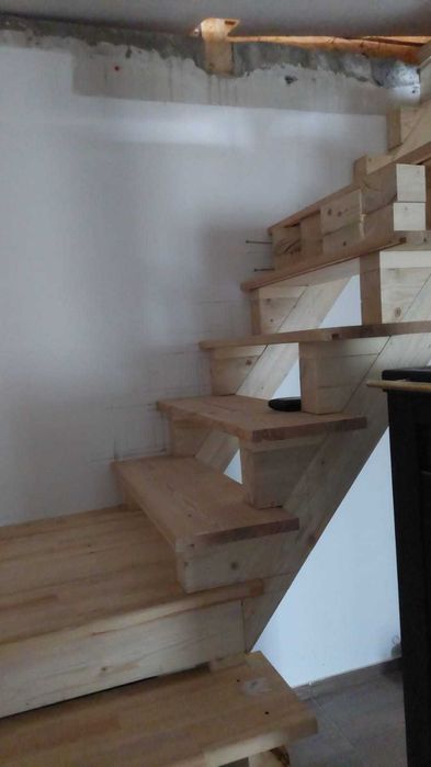 Montaj mobila Iași,montaj bucătării modulare sau pe comanda,montator