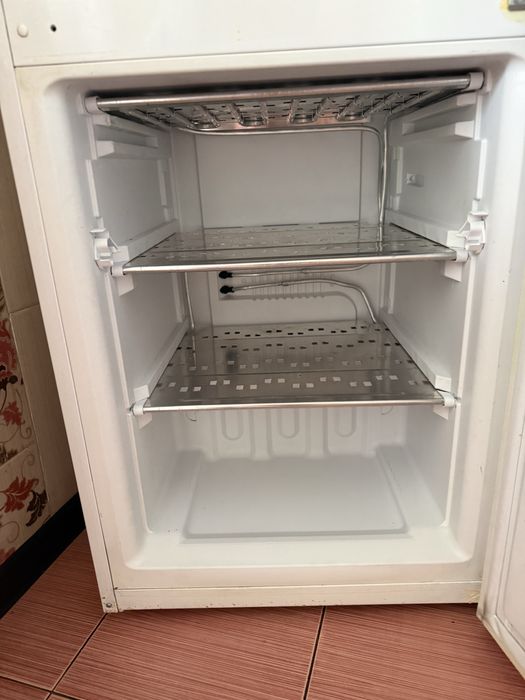 Продам холодильник BEKO