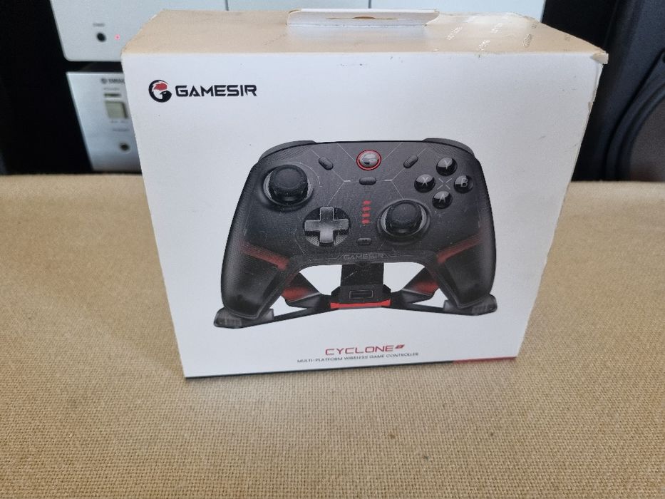 Wireless Game Controller Gamesir CYCLONE. Nou.