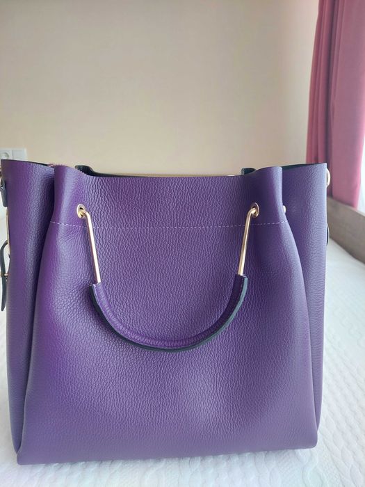 Chiara Canotti - Кожена чанта с декоративни пискюли, Тъмно лилаво