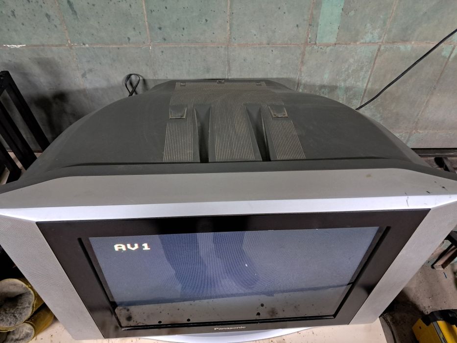 Телевизор panasonic