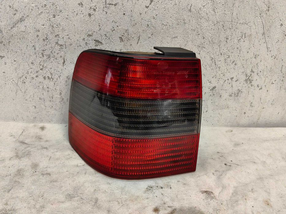 Оригинален стоп Vw Passat B4  комби