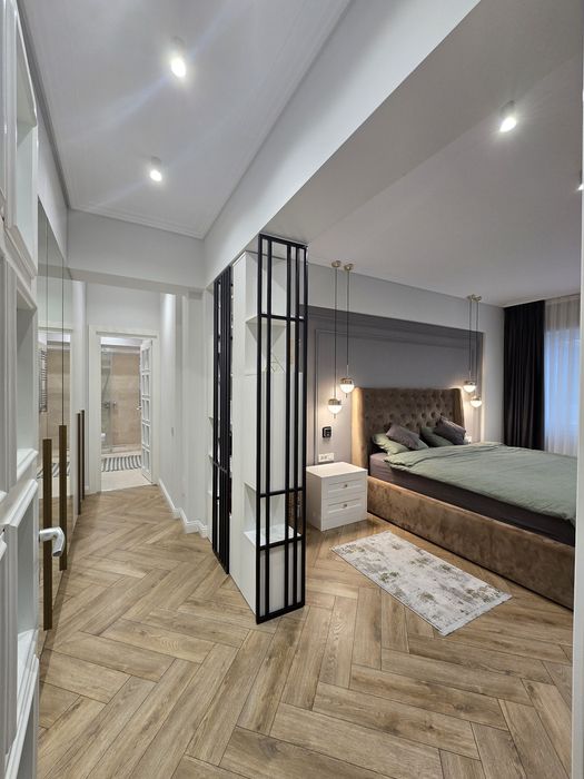 Proprietar PF - vand apartament 3 camere, 100 mp, Royal Town