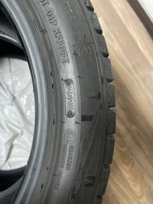 Зимние шины 4 штуки