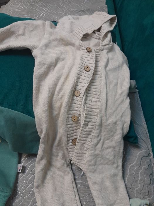 Продам вещи до года