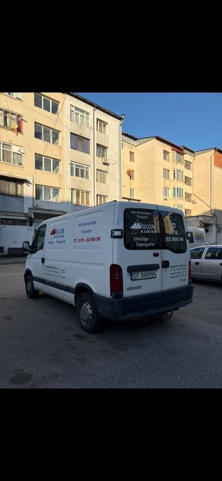 Vând Renault Master