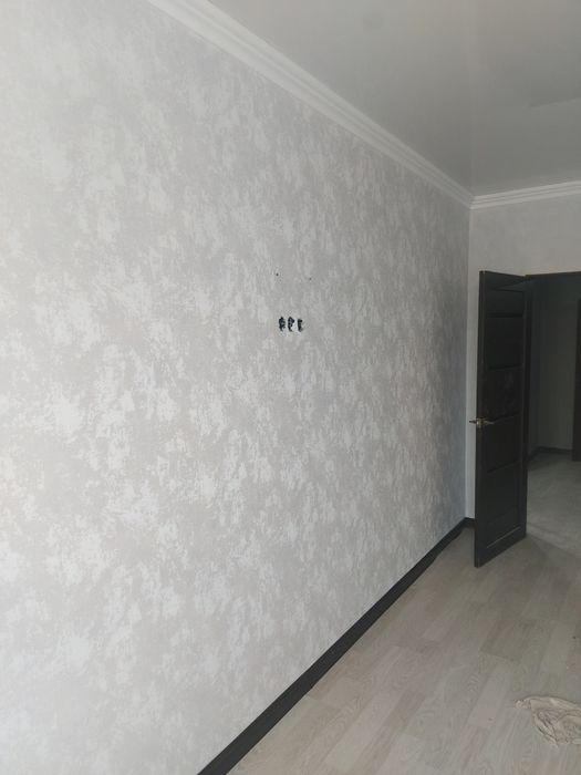 Поклейка обоев 900тг м²