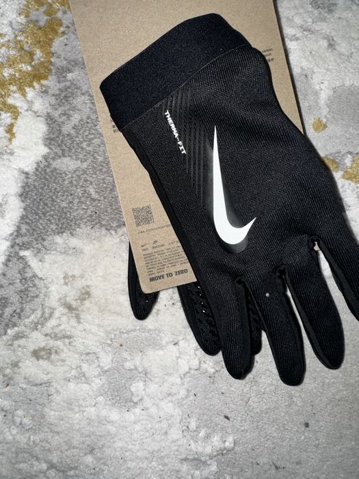 Manusi NIKE therma-fit