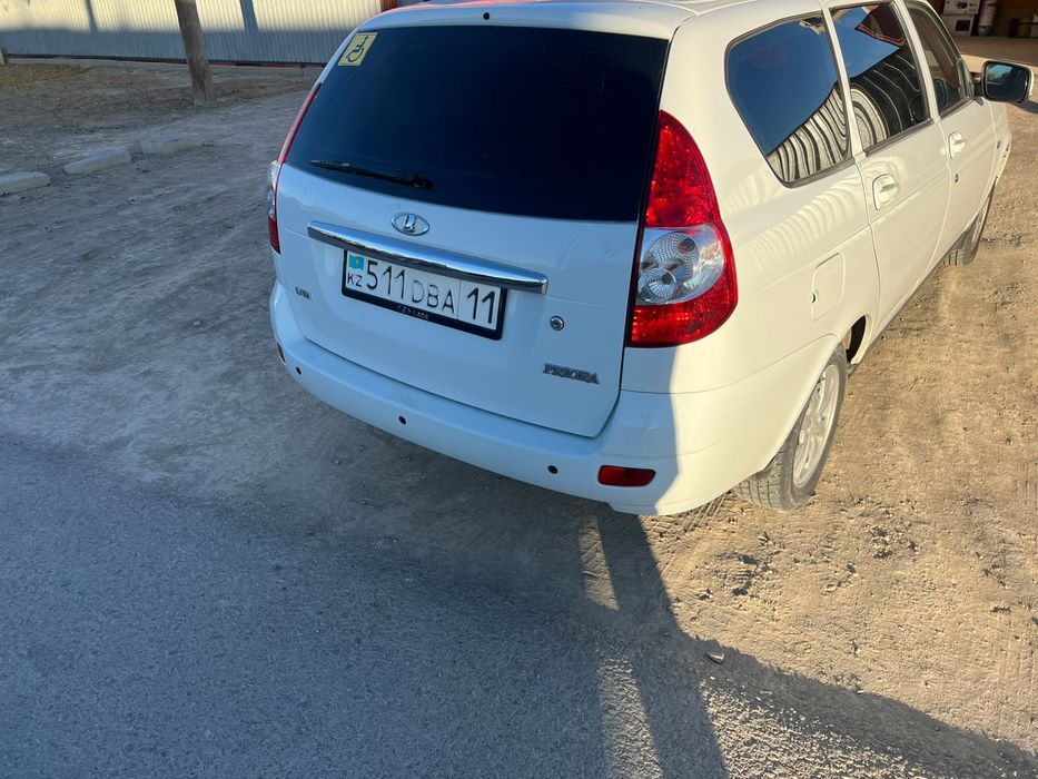 Автомобиль Лада Приора