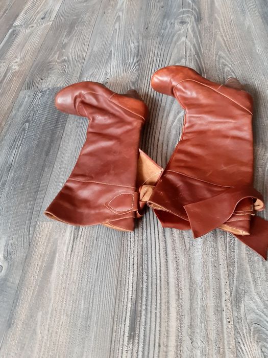 Продавам дамски ботуши 39 номер естествена кожа