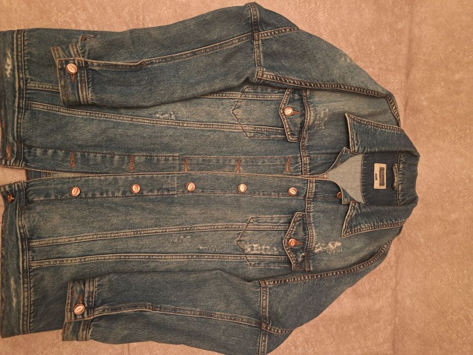 Джинсовая куртка