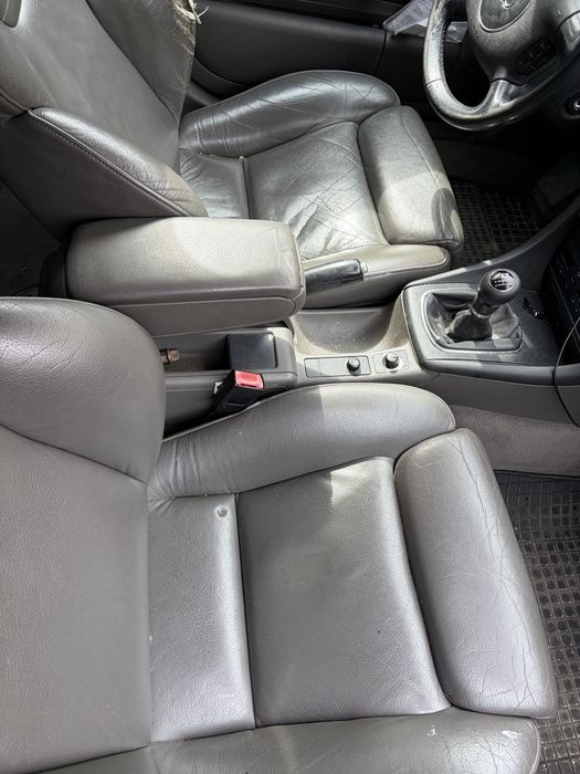 Interior Recaro si sistem audio Bosse