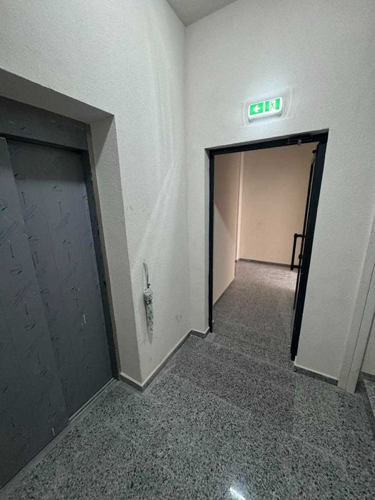 Продава се Тристаен апартамент в Разград, Център - 91 кв.м за 18 €/кв.м - Снимка #7