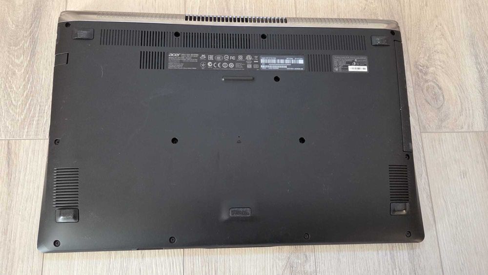 Laptop Acer Aspire V 15 Nitro cu procesor I7 gen 4