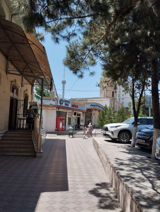 Уй сотилади Юнусобод Шахристанскийда ер хисобида