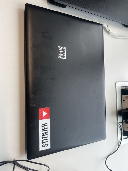 Lenovo IdeaPad 330 Ryzen 5