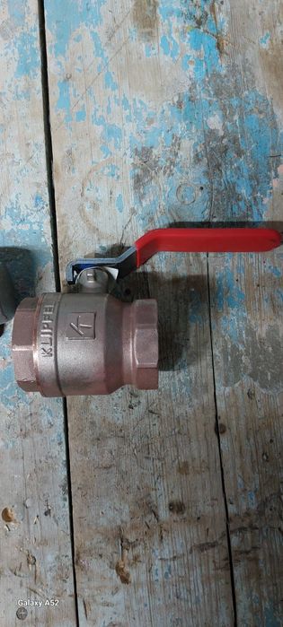 Кран шаровый бронзовый