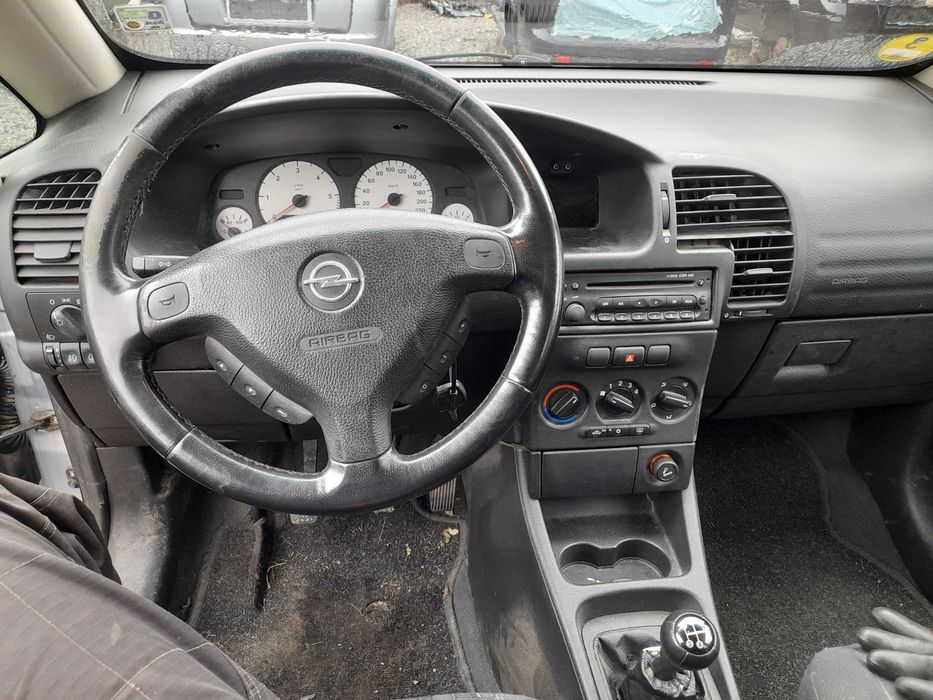 Opel Zafira -2.2dti-125кс /2002г/- на части