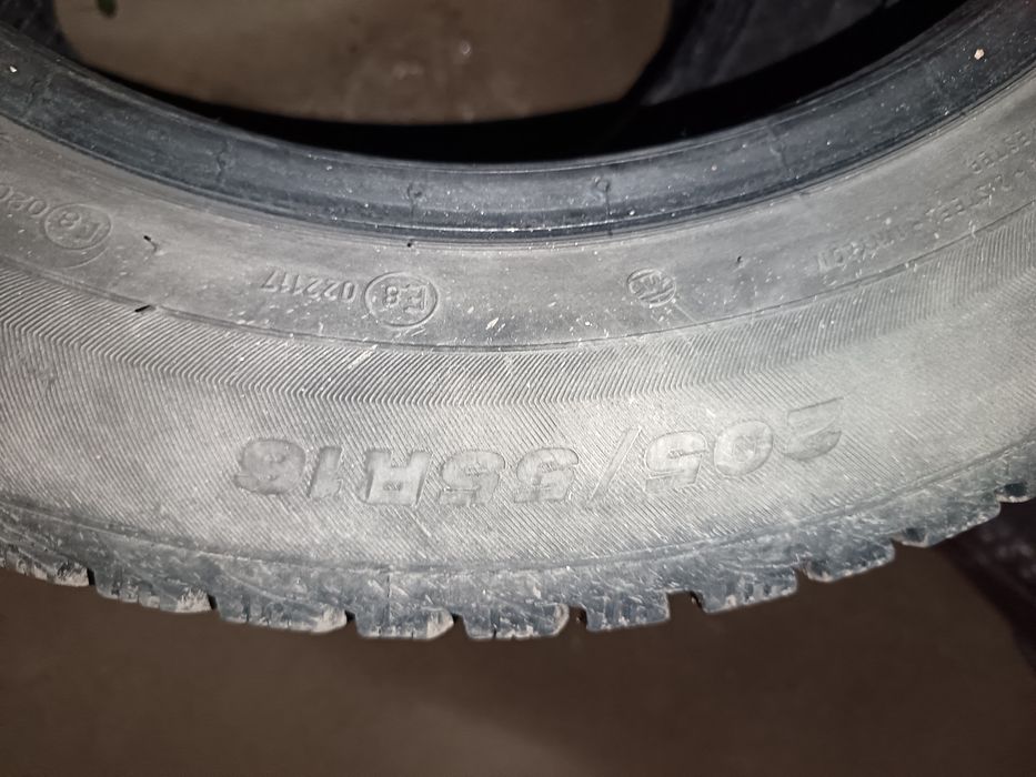 Зимние покрышки шипованные