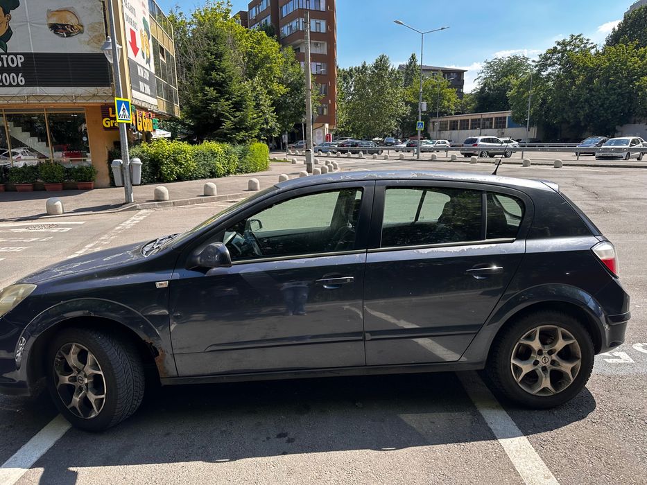 Autoturism OPEL Astra