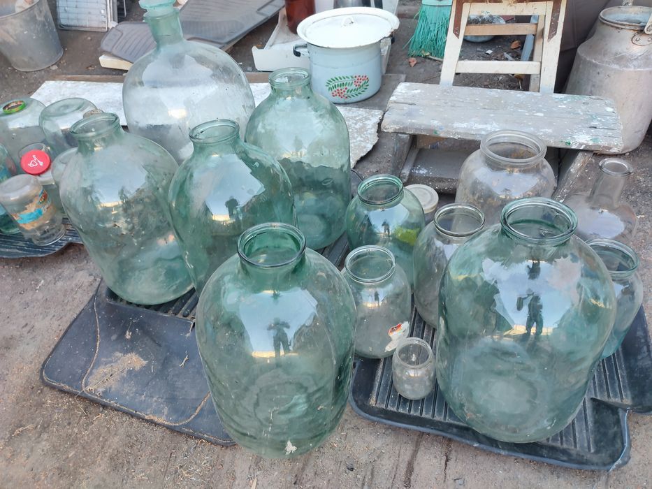 Продам бутылки стекляные
